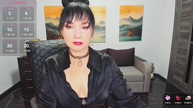 Snapshot of Sofia_Ford chatting on 09-21-25, 06:26 Sofia Ford online show from 09-21-25, 06:26