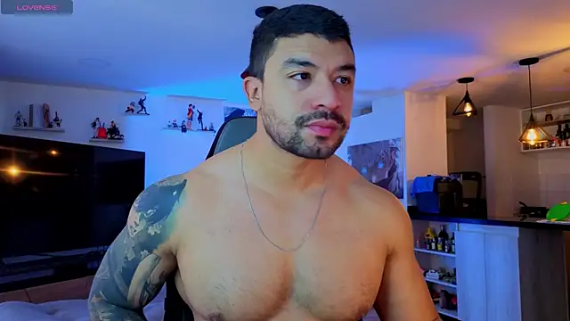 Michael Diamond online show from 09-19-25, 02:18