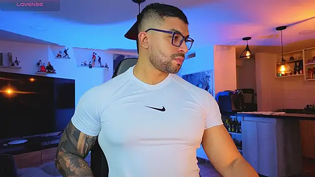 Michael Diamond online show from 09-26-25, 02:48