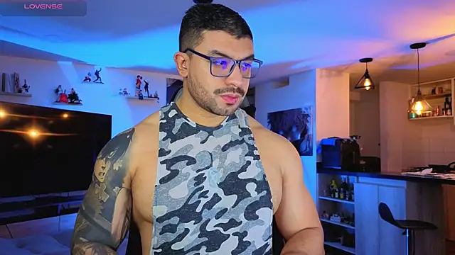 Michael Diamond online show from 10-07-25, 01:47