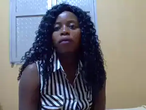 Snapshot of sweetbabra1 chatting on 01-05-25, 05:20 sweetbabra1 online show from 01-05-25, 05:20
