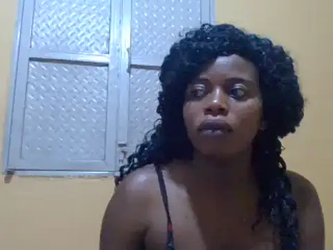 Snapshot of sweetbabra1 chatting on 02-02-25, 04:59 sweetbabra1 online show from 02-02-25, 04:59
