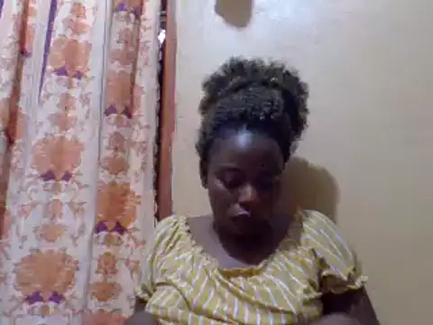 Snapshot of sweetbabra1 chatting on 02-19-25, 12:00 sweetbabra1 online show from 02-19-25, 12:00