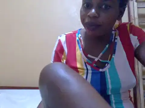 Snapshot of sweetbabra1 chatting on 02-21-25, 06:18 sweetbabra1 online show from 02-21-25, 06:18