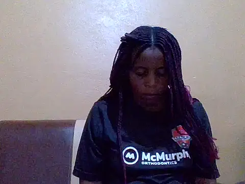 sweetbabra1 online show from 10-17-25, 08:17