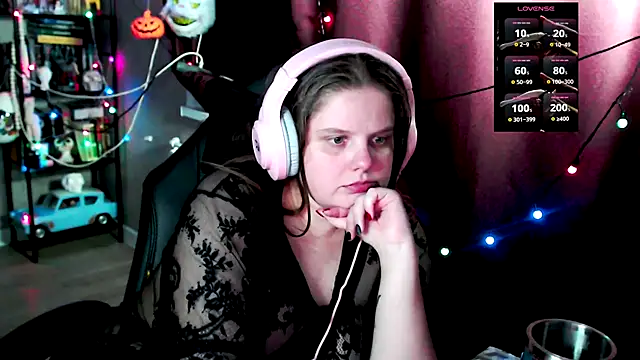 so cute777 online show from 12-18-25, 06:52