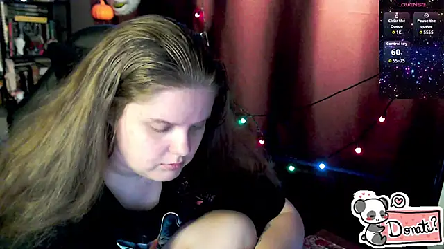 Snapshot of so_cute777 chatting on 02-10-26, 02:43 so cute777 online show from 02-10-26, 02:43