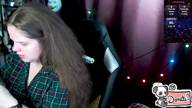 Snapshot of so_cute777 chatting on 02-12-26, 07:20 so cute777 online show from 02-12-26, 07:20