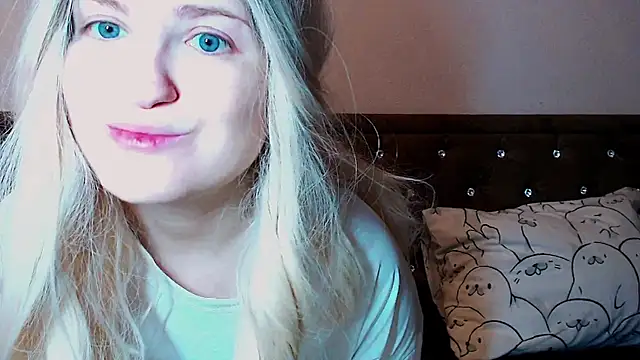 Sara4uu online show from 11-09-25, 10:52