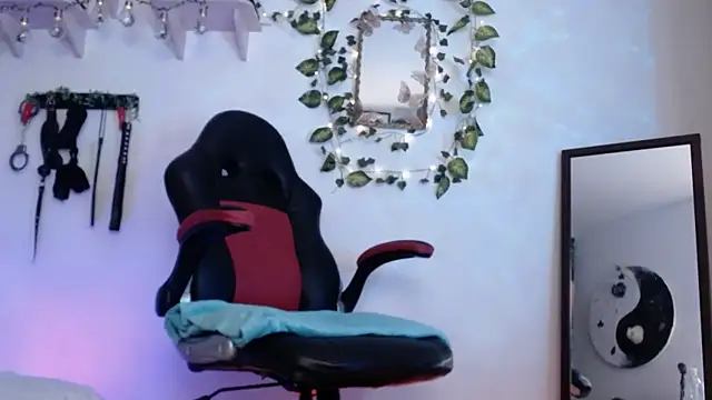 Eve Blue77 online show from 02-11-25, 04:01