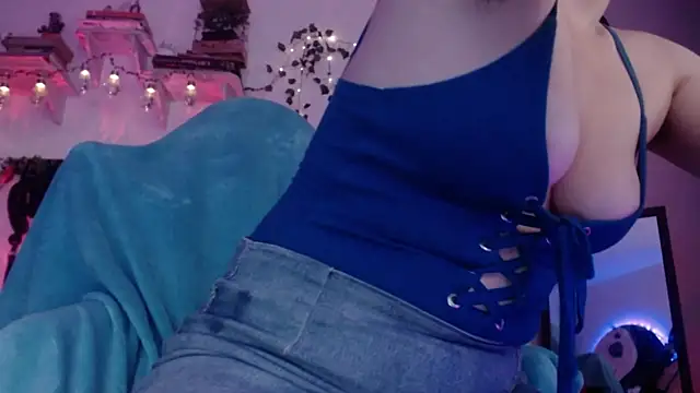 Eve Blue77 online show from 09-12-25, 02:00