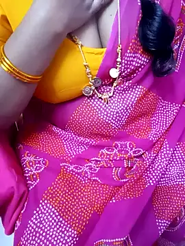 Snapshot of Tamil_Rathi chatting on 01-26-25, 02:08 Tamil Rathi online show from 01-26-25, 02:08