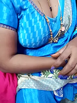 Snapshot of Tamil_Rathi chatting on 02-03-25, 11:15 Tamil Rathi online show from 02-03-25, 11:15