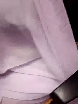 Snapshot of Tamil_Rathi chatting on 03-07-25, 09:51 Tamil Rathi online show from 03-07-25, 09:51