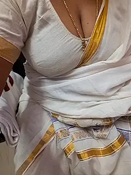 Snapshot of Tamil_Rathi chatting on 09-25-25, 02:48 Tamil Rathi online show from 09-25-25, 02:48