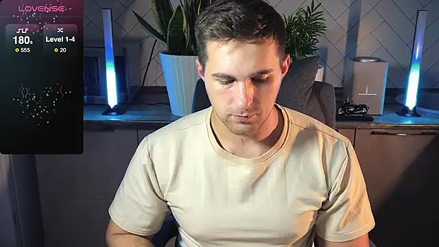 Sweeet  boy online show from 01-18-25, 11:44