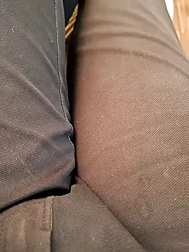 u wan me online show from 11-18-25, 08:19