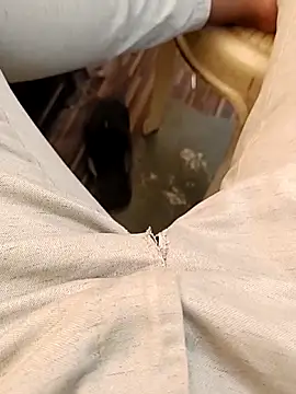 Snapshot of u_wan_me chatting on 02-03-26, 04:54 u wan me online show from 02-03-26, 04:54