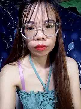 Snapshot of __Mai-love19__ chatting on 10-17-25, 10:56 Mai-love19 online show from 10-17-25, 10:56