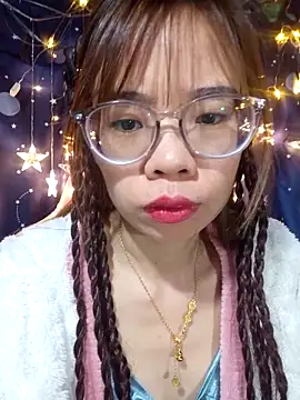 Snapshot of __Mai-love19__ chatting on 02-05-26, 12:37 Mai-love19 online show from 02-05-26, 12:37