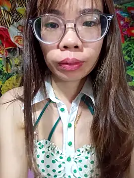 Snapshot of __Mai-love19__ chatting on 02-16-26, 12:18 Mai-love19 online show from 02-16-26, 12:18