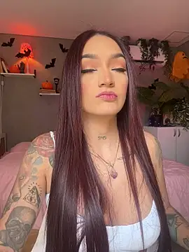 DaniDusan  online show from 10-29-25, 06:31