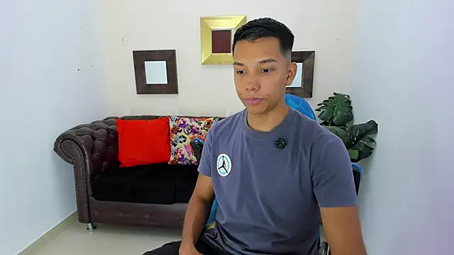 Edwin Blaz online show from 09-26-25, 03:43