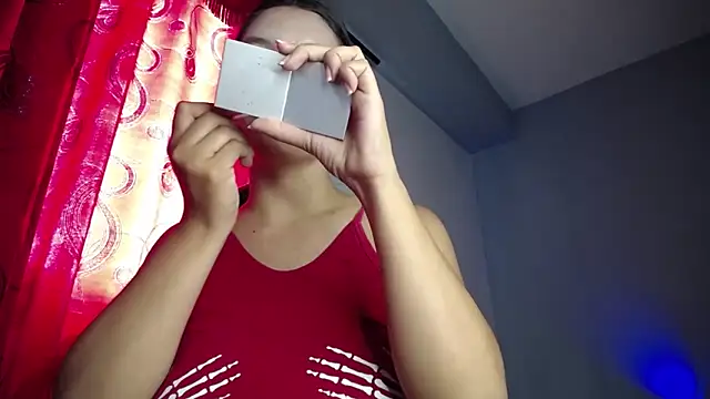 Snapshot of susan_smith18 chatting on 11-25-25, 03:23 susan smith18 online show from 11-25-25, 03:23