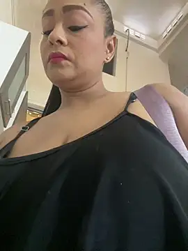 sofia xxx02 online show from 10-10-25, 12:04