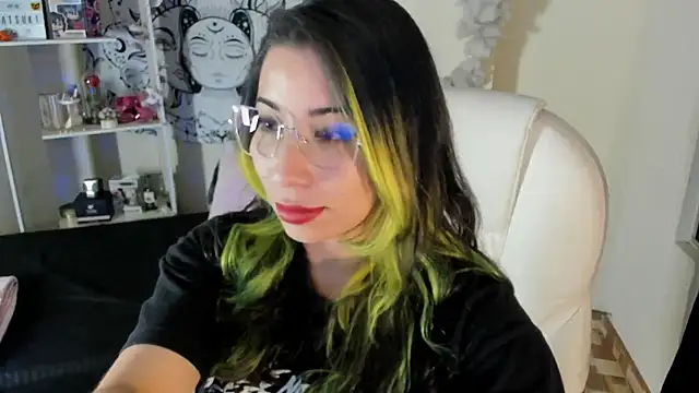 Laughing Naty online show from 10-24-25, 01:57