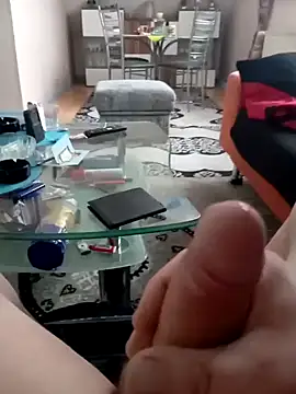 Snapshot of Affenarsch81 chatting on 01-09-25, 09:27 Affenarsch81 online show from 01-09-25, 09:27